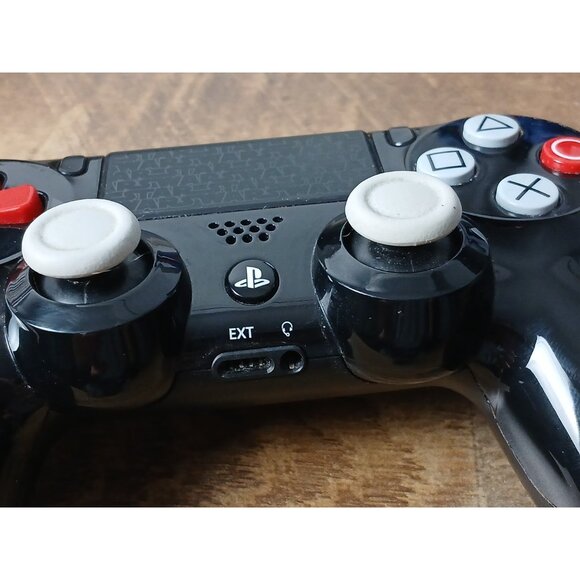 Sony PlayStation 4 PS4 Star Wars Darth Vader Limited Edition Controller - Tested - Picture 10 of 10